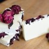 Jabónes naturales artesanales y shampoos sólidos Mama Bruja Geranio Rosa y Rosas